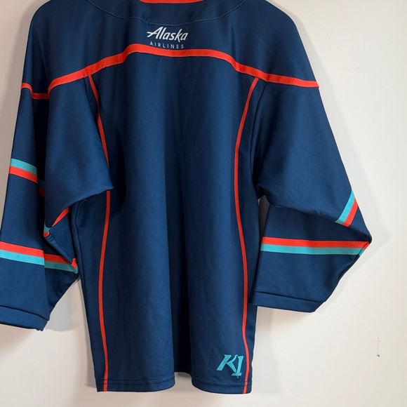 Kids Anchorage Wolverines Replica Jersey - Picture 3 of 3